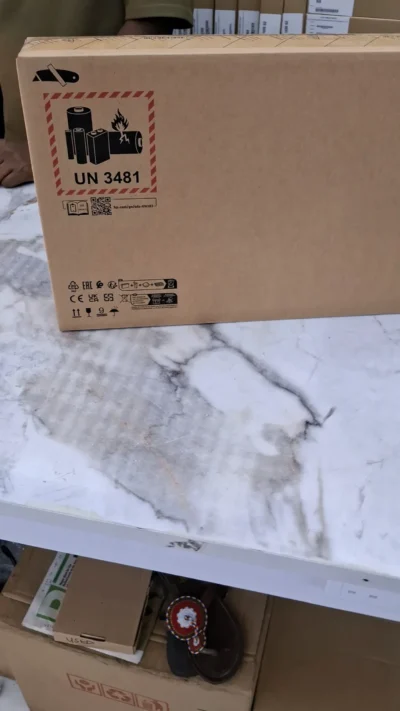 HP 14S-dq5183nia 12th gen Core i5 8gb 512ssd free DOS