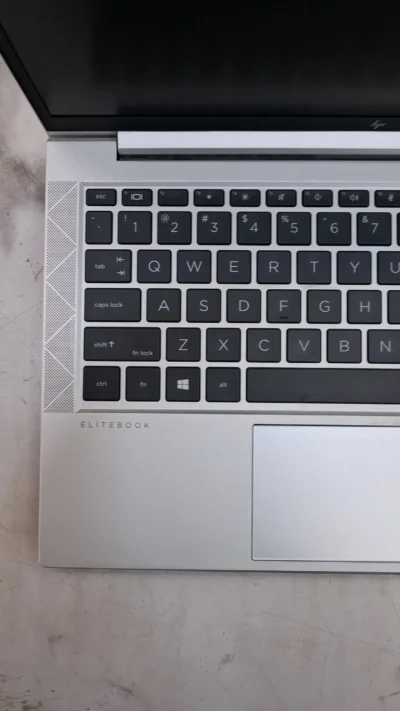 Hp 830g7 10th gen Core i7 16GB 512ssd non touch