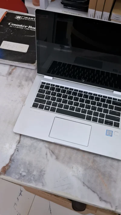 Hp Elitebook 1030g2 7th gen x360 Core i7/16gb/512ssd