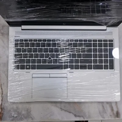 HP 850g5 8th gen Core i7 16gb 512ssd