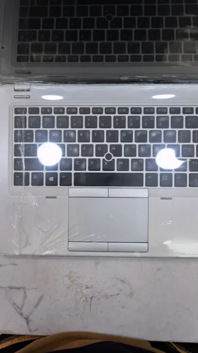 Hp 9480m 4th gen Ci7 4gb 500gb