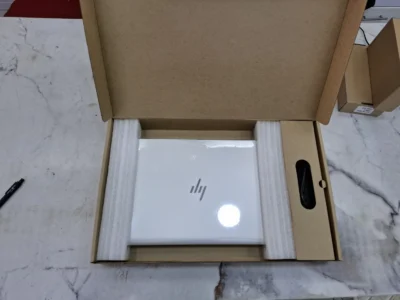 Hp 840g7 10th gen Core i5 8gb 256ssd Open box