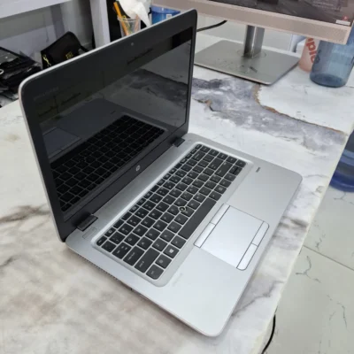 Hp 840g3 6th gen Core i7 8gb 256ssd Open box
