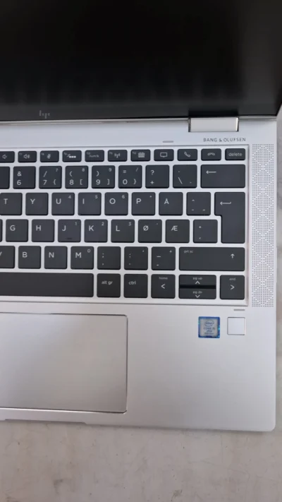 Hp Elitebook 1030g4 8th gen x360 Core i5 16GB 512ssd