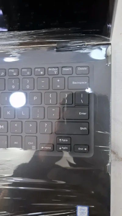 Dell 3390 x360 8th gen/Ci5/8gb/256ssd Touchscreen