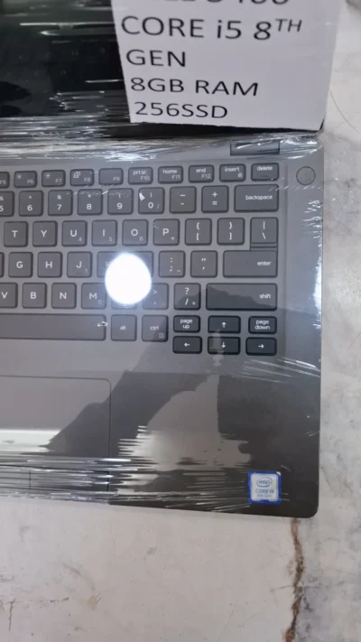 Dell Latitude 5400 8th gen Core i5 8GB 256ssd