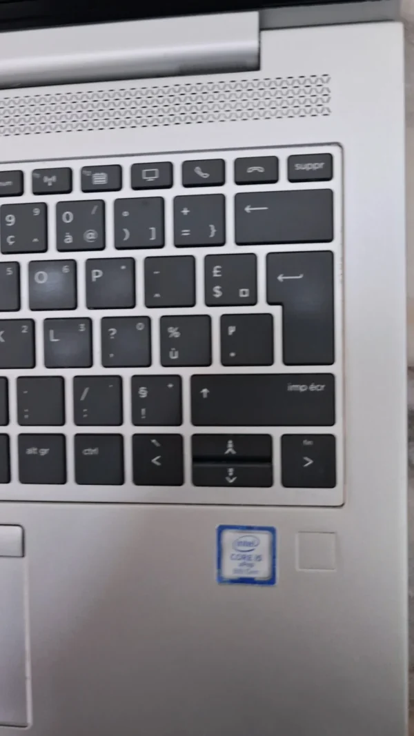 Hp 830g5 8thgen Core i5 8gb 256ssd