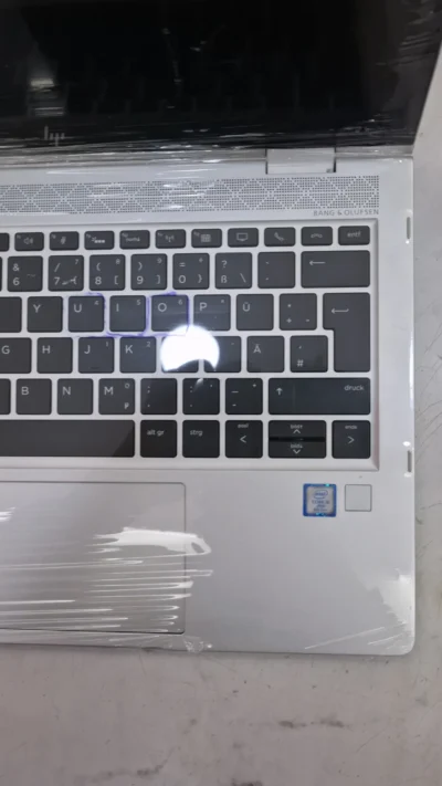 Hp 830g6 8th gen x360 Core i5 16gb 512ssd