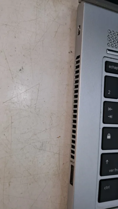 Hp 830g5 8thgen Core i5 8gb 256ssd