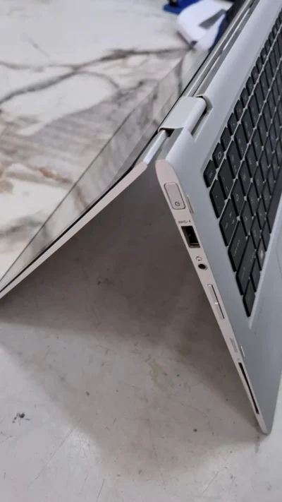 Hp Elitebook 1030g2 7th gen x360 Core i7/8gb/512ssd