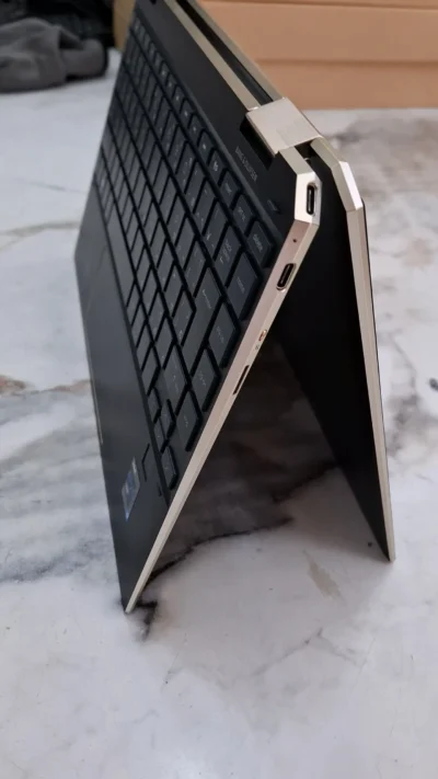 Hp Spectre 11th Gen Core I7 16gb 512ssd Open Box