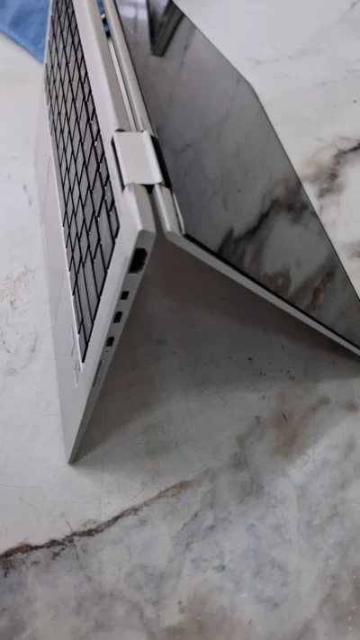 Hp Elitebook 1030g3 8th gen x360 Core i5 16GB 512ssd