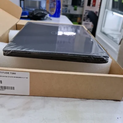 Dell 7280 6th gen Core i7 8gb 256ssd Refurbished box