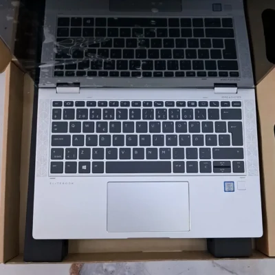 Hp EliteBook1030g4 8th gen x360 Core i7 16gb 256ssd Refurbished box