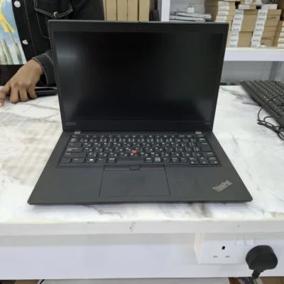Lenovo ThinkPad X390 8th gen core i5 16gb 256ssd