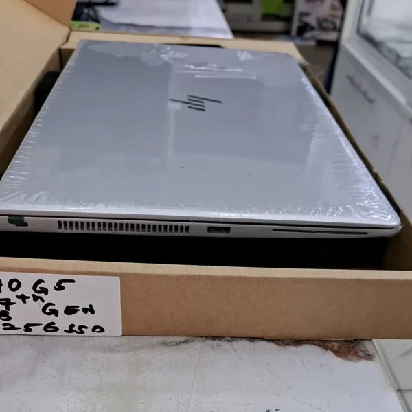 Hp EliteBook 840g5 8th Gen Core I7 16gb 512ssd Refurbished Box