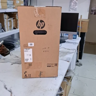 Hp All In One 24" 12th gen Core i5 8gb 512ssd non touch white color