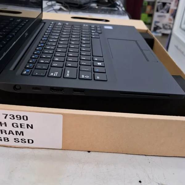 Dell Latitude 7390 8th Gen Core I5 8gb 256ssd Refurbished Box