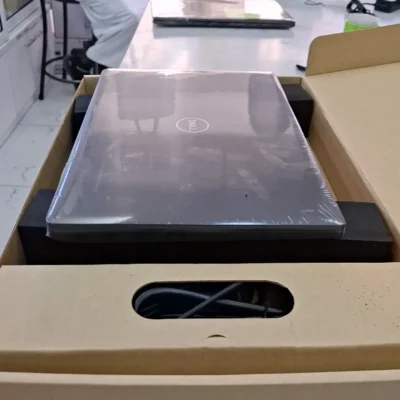 Dell Latitude 7290 8th Gen Core I5 8gb 256ssd Refurbished Box