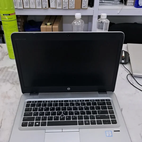 Hp EliteBook 840G3 6th gen Core i5 8gb 256ssd