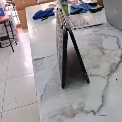Lenovo yoga 300e X360 Celeron 4gb 128ssd