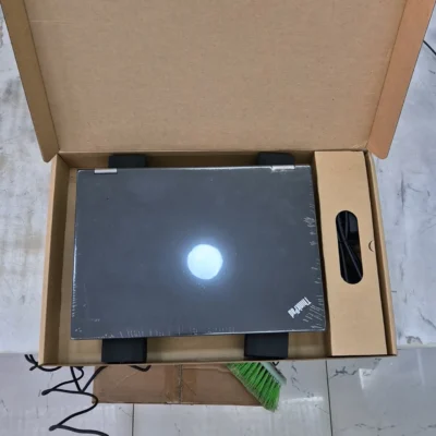 Lenovo Thinkpad Yoga X370 7th Gen I5 8gb 256ssd Refurbished Box