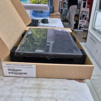 Lenovo Thinkpad Yoga X370 7th Gen I7 8gb 256ssd Refurbished Box