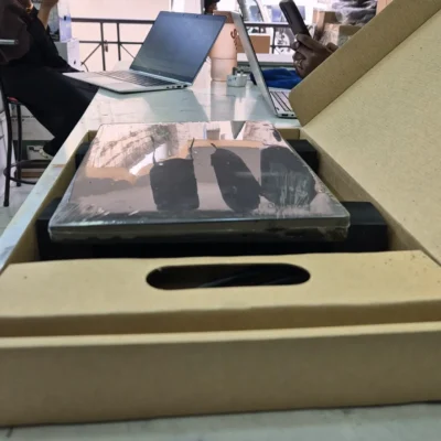 Dell Latitude 7390 X360 8th Gen Core I5 8gb 256ssd Refurbished Box